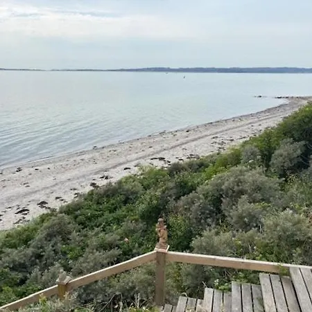 In With Bay Views